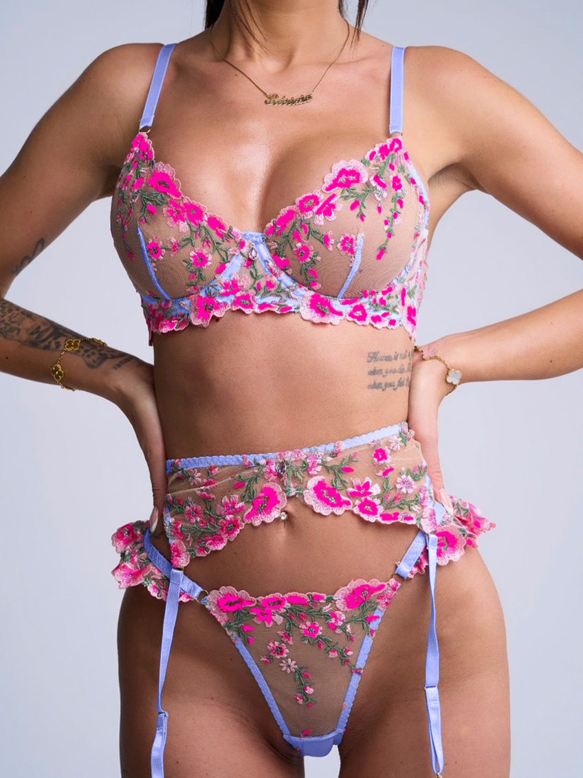 Fantasy Pink Bloom Embroidery Lingerie Set